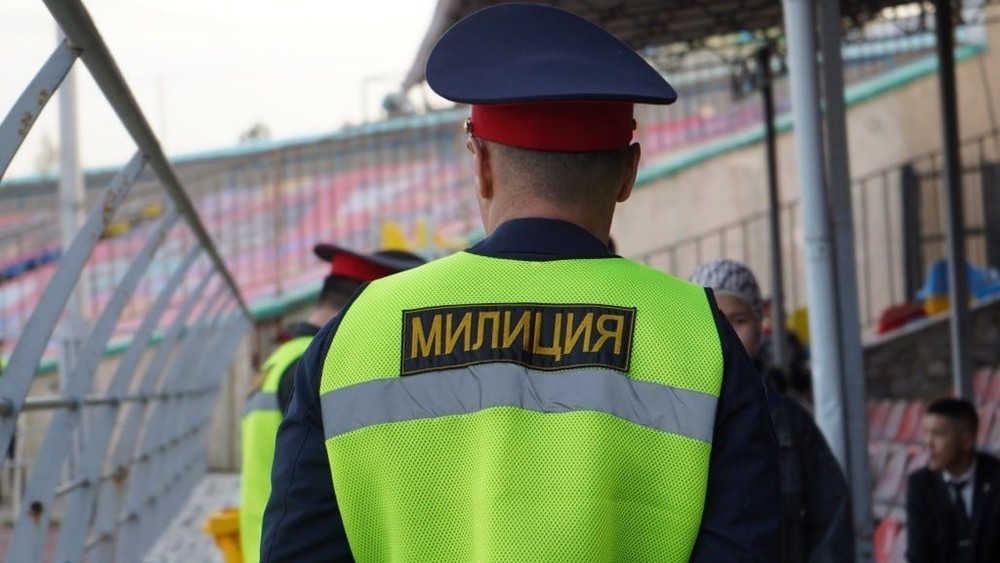 В Токмоке сотрудника ППСМ избили сослуживцы. Возбуждено уголовное дело