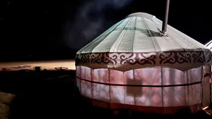 В Кыргызстане гостиницы получат звезды, а юрточные лагеря - тундуки. Как это будет