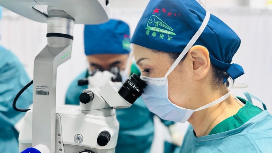 Chinese doctors treat over 1,500 citizens of Kyrgyzstan for cataracts