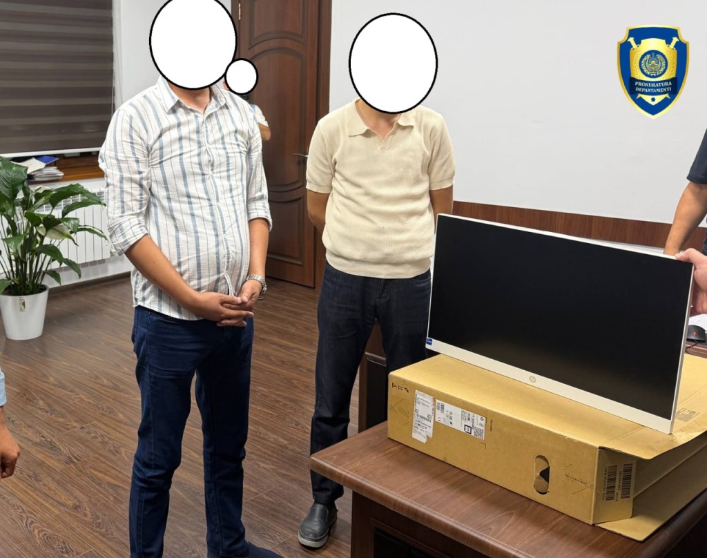 Компьютер за бездействие. В Самарканде главу отдела экологии поймали на взятке