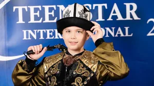 Юный кыргызстанец Илья Сивицкий завоевал первое место на конкурсе Teen Star International