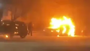 Пенсионер cжёг машины полицейских в Семее – суд вынес приговор
