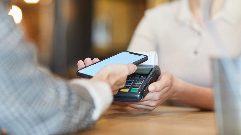 Банки объединяют QR-платежи - что получат продавцы и покупатели