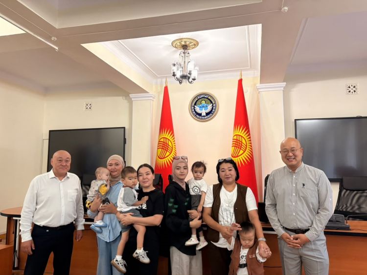 Four children from Kyrgyzstan undergo surgery in South Korea