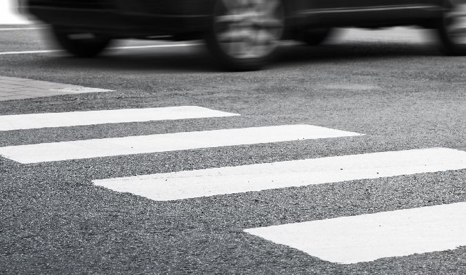 В Бишкеке водитель BYD сбил подростка на велосипеде и скрылся с места ДТП