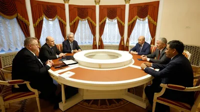 Адылбек Касымалиев встретился с Михаилом Мишустиным