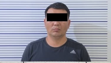 ГКНБ задержал инспектора Счетной палаты по подозрению в получении взятки в 900 тыс. сомов
