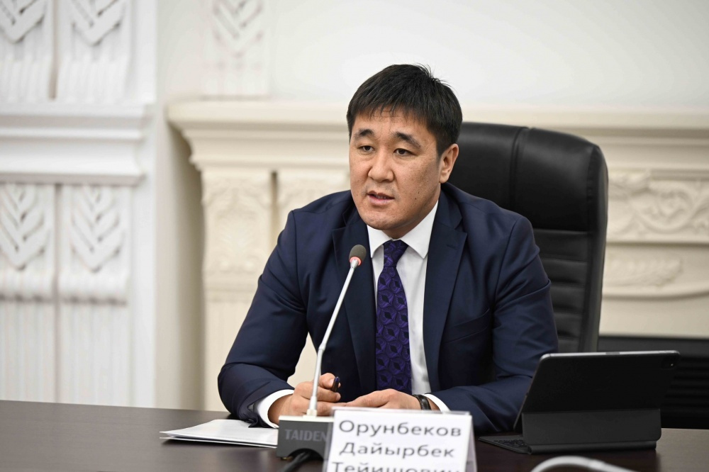 Список Орунбекова. Администрация президента ответила на жалобу юриста Нурбека Токтакунова