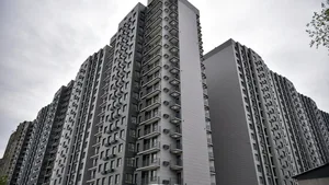 В Бишкеке проверяют скандальную норму парковок для новостроек ГИК