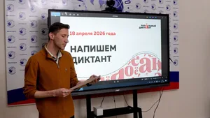 Праздник грамотности: в Ташкенте прошел «Тотальный диктант» | Репортаж