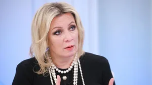 "Раем и адом не он распоряжается" — Захарова прокомментировала угрозы Зеленского