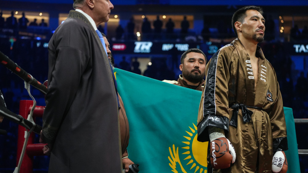 Бой Алимханулы за титул в новом весе: президент WBO сделал заявление
