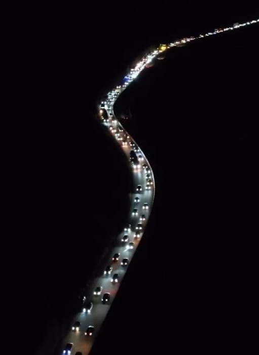 Ночной коллапс в Боомском ущелье — пробка растянулась на километры