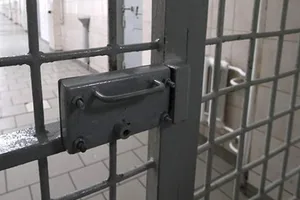 Пожизненное за связи с Ираном