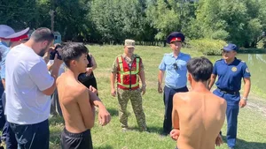 В айыльном аймаке Нарзан провели рейд по безопасности на водоёмах