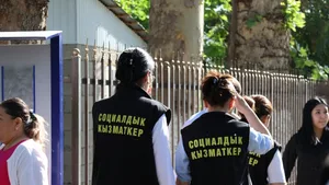 С 1 апреля повышаются зарплаты работников соцобеспечения
