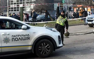 В Чернигове неизвестный открыл огонь на улице