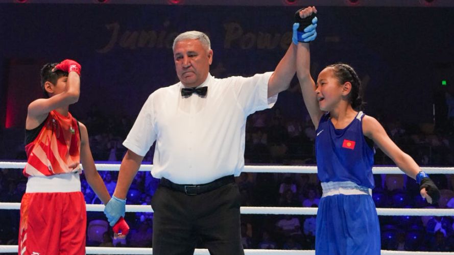 Young Kyrgyzstani wins silver at Asian Youth Boxing Championships