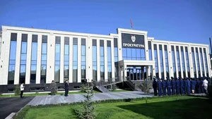После 47 лет работы в старом здании прокуратура Баткена получила новое — фото