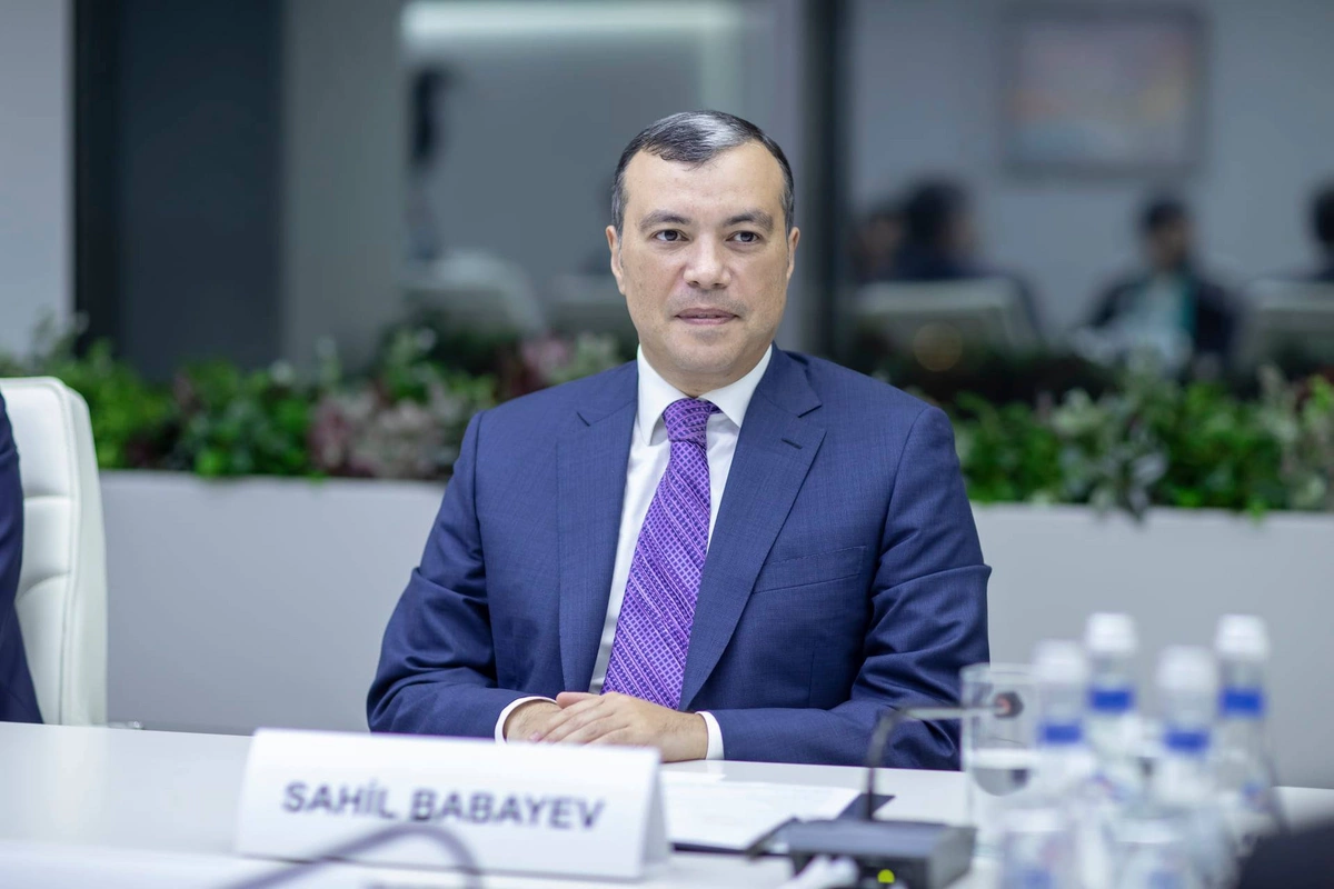 Сахиль Бабаев: валютные резервы Азербайджана превысили внешний госдолг в 17 раз