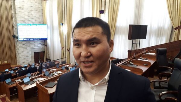 В Бишкеке задержали экс-депутата ЖК, который может быть членом ОПГ