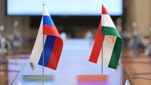 В посольстве Таджикистана дали рекомендации соотечественникам в России