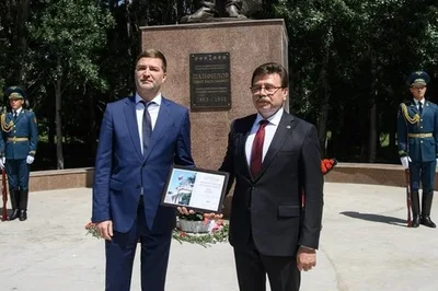 Central Asia Capital восстановили памятник Герою ВОВ генерал-майору Панфилову
