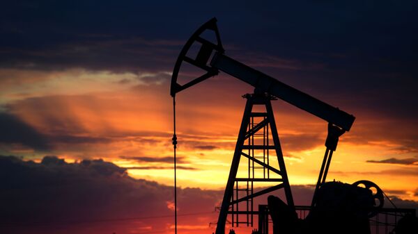 Цены на нефть подскочили после угрозы Трампа блокировать Ормузский пролив