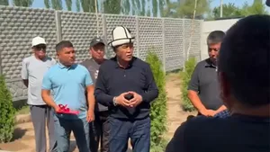Камчыбек Ташиев появился на публике: подарил дом семье с девятью детьми (видео)