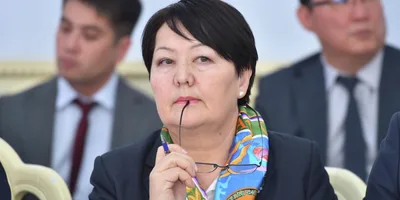 Часть предметов в школах начнут преподавать только на кыргызском языке