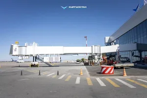 Fourth passenger boarding bridge installed at Manas Airport