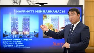 Жанар Акаев рассказал Садыру Жапарову о планах на Ош (фото)