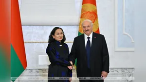Посол Монголии вручила верительные грамоты президенту Беларуси