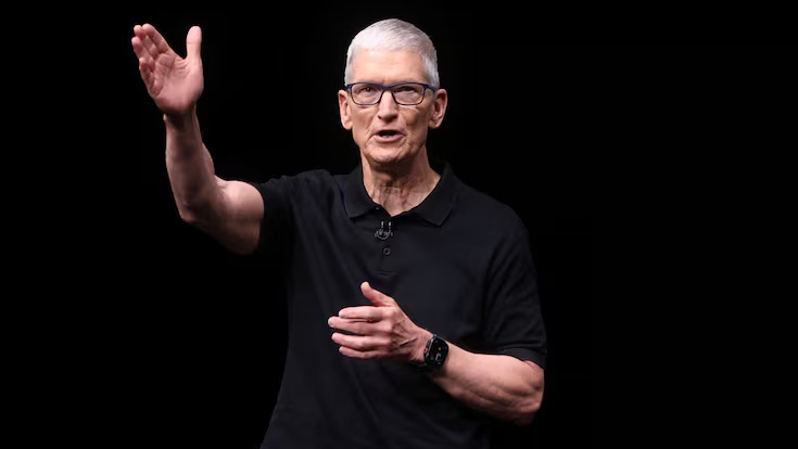Тим Кук уходит с поста гендиректора Apple