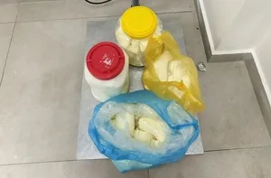 В аэропорту Оренбурга уничтожили более 200 килограммов продуктов из Азербайджана