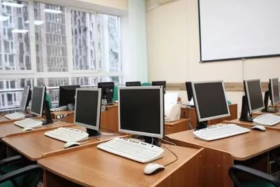 В городе Ош открыли бесплатный центр подготовки к ОРТ