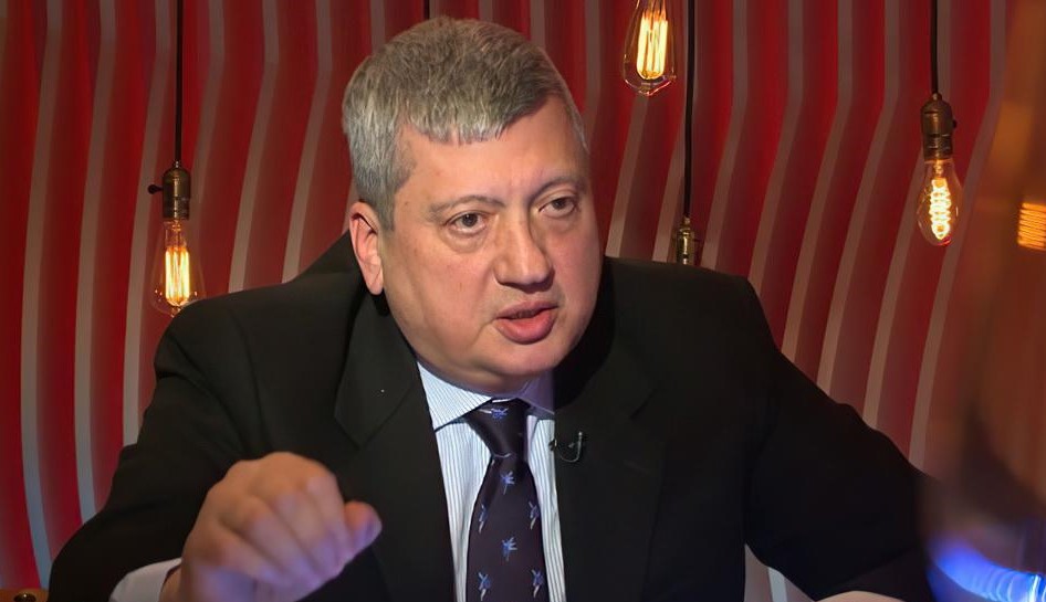 Мирная риторика без реальных шагов: Зульфугаров о политике Еревана