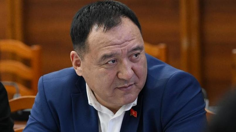 Кандидат в депутаты обвинил действующего депутата в сокрытии тюремного срока. Ответ ЦИК