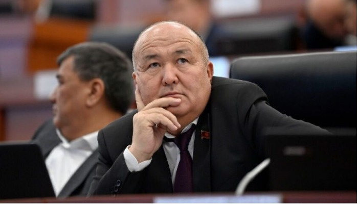 Экс-мэр Оша Женишбек Токторбаев вновь побывал на допросе в МВД