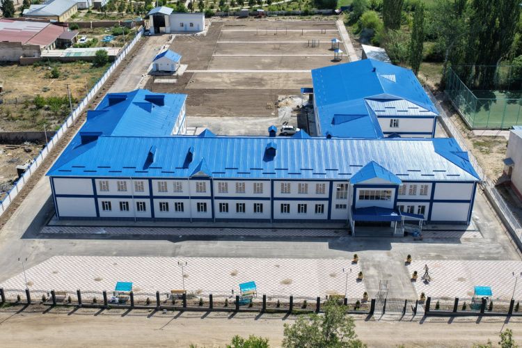 Construction of new school completed in Dzheti-Oguz district