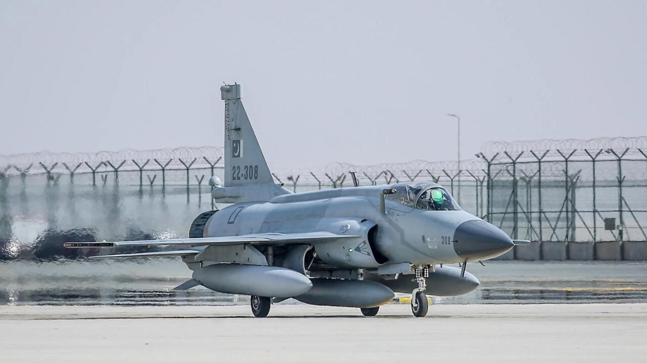 Новые истребители JF-17 Block III