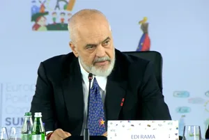 Эди Рама поздравил Президента Ильхама Алиева