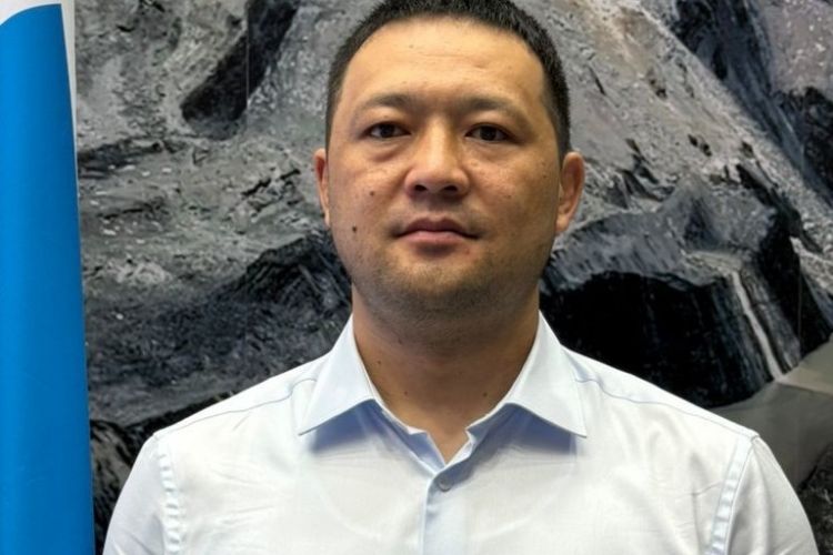 Kyrgyzkomur Deputy Director fired for financial violations