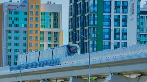 Движение поездов LRT полностью восстановлено - CTS