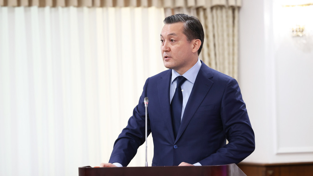 Экс-министр Брекешев сменил Болата Акчулакова в Kazenergy